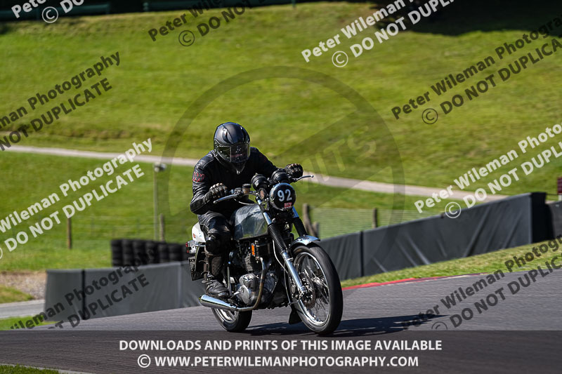 Vintage motorcycle club;eventdigitalimages;mallory park;mallory park trackday photographs;no limits trackdays;peter wileman photography;trackday digital images;trackday photos;vmcc festival 1000 bikes photographs